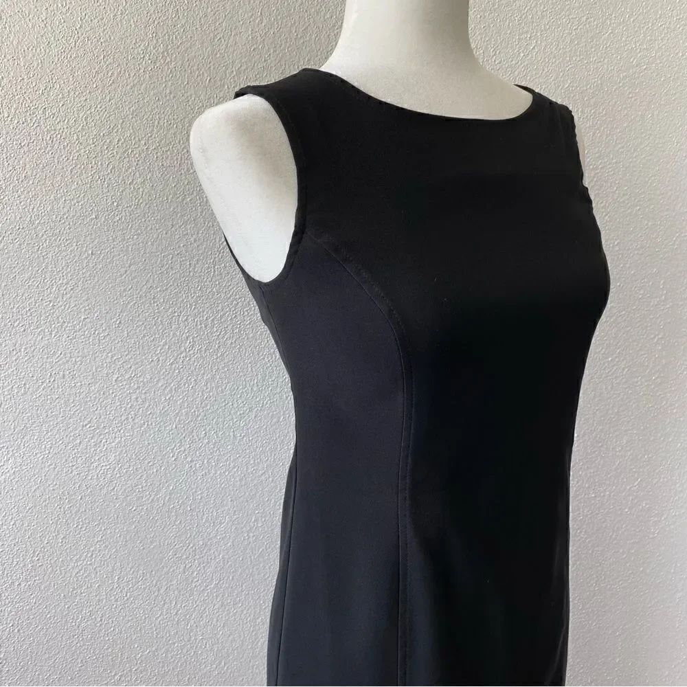 BCBGMaxAzria Little Black Dress  Sleeveless  Made in USA SZ 2 - Picture 5 of 15